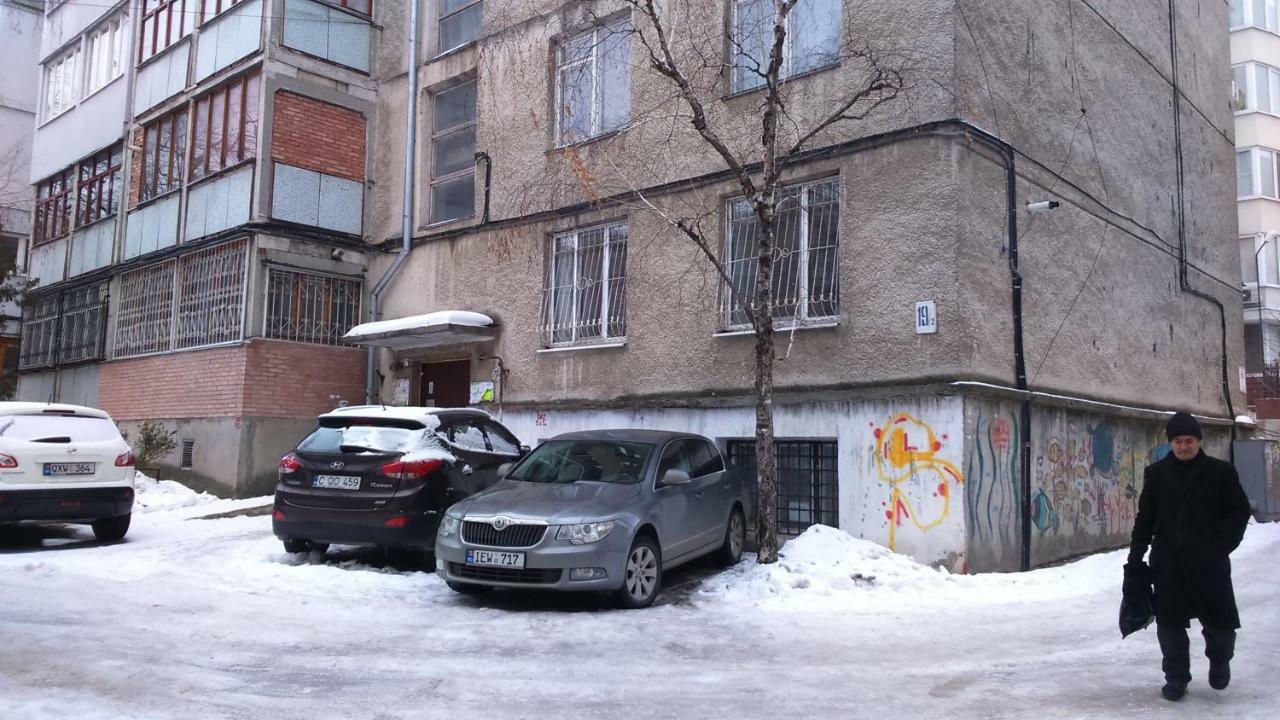 Chisinau Romana Street Экстерьер фото